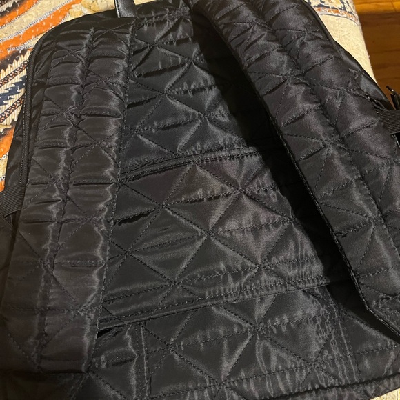 Reaction Kenneth Cole Backpack - Picture 6 of 7